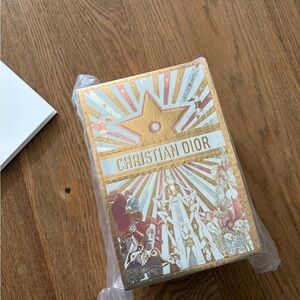 Dior Gold and White Snowball 2025